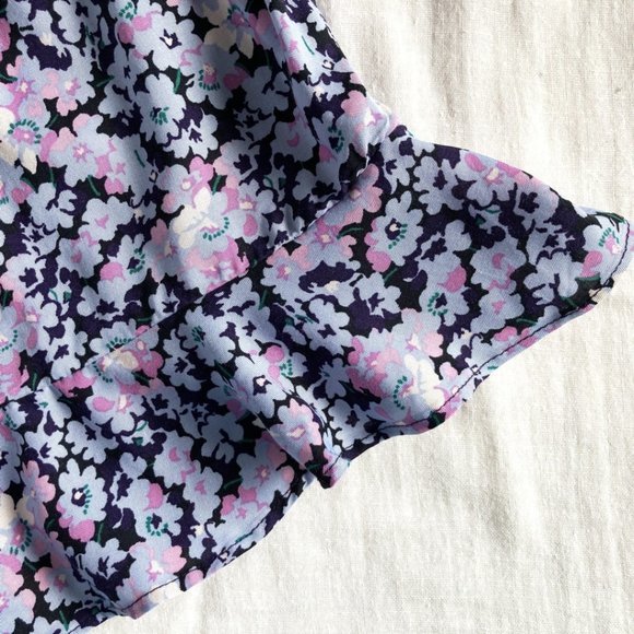 Flirty Ruffled Hem Shorts Black Lavender Light Blue Print Stretch Waist Size XS - Picture 7 of 7